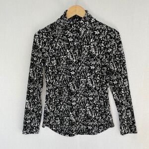 SNO SKINS Women’s Size Small Black, White & Gray Print 1/4 Zip Knit Pull Over